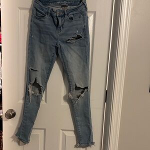 American Eagle Outfitters Women's Light Blue Distressed Skinny Jeans